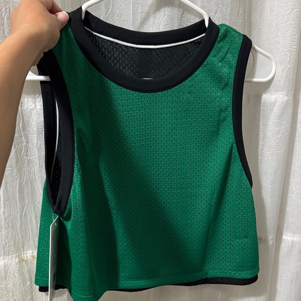 Lululemon Reversible Green Mesh Crop Top